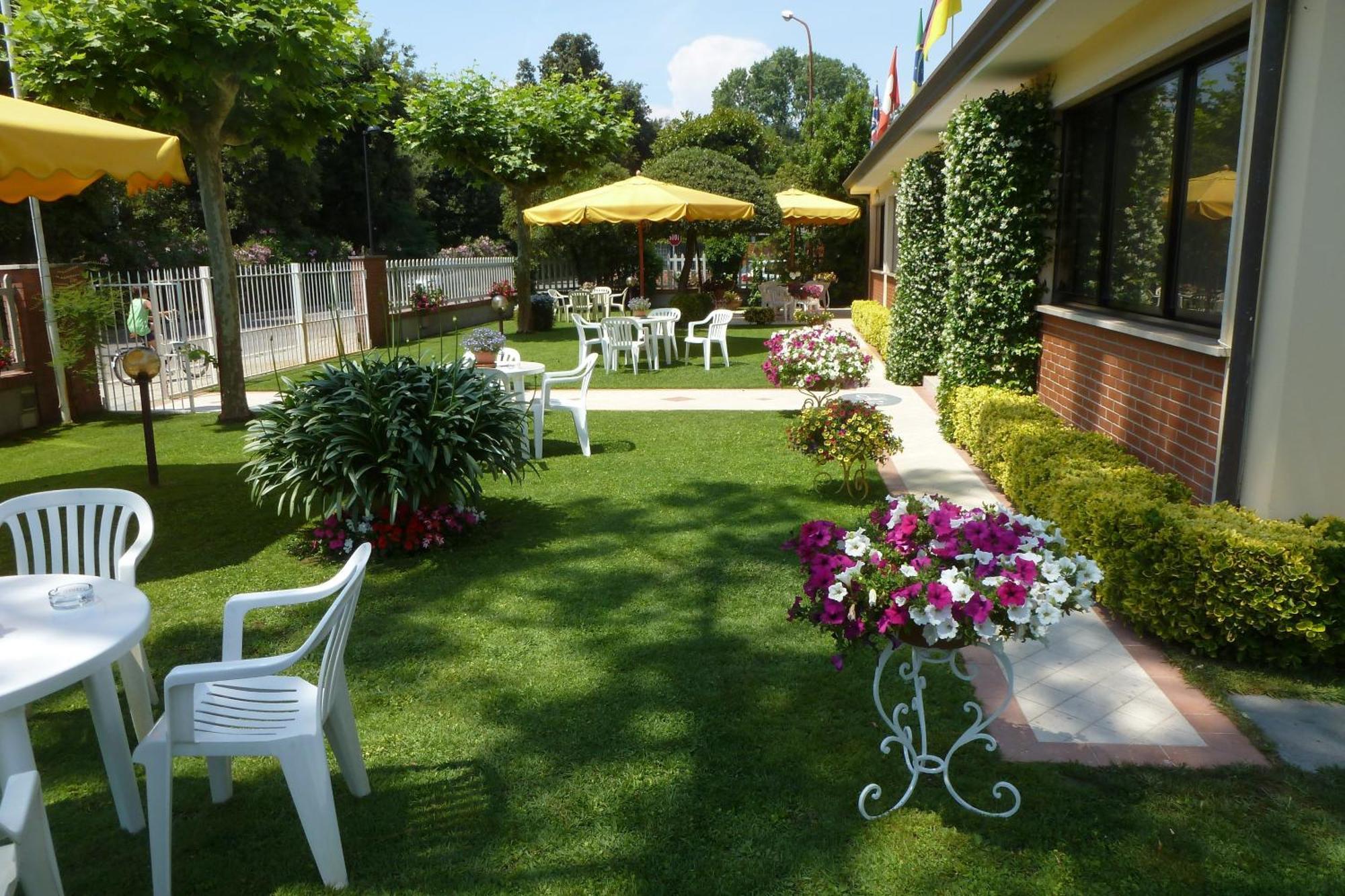 Hotel Versilia Lido di Camaiore Exteriér fotografie
